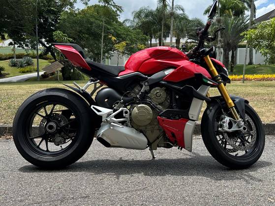 DUCATI STREETFIGHTER V4 S 